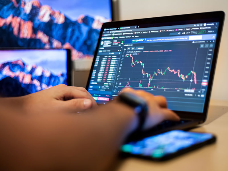 Exploring the Best Forex Trading Platforms for 2023 1587337829 Exploring the Best Forex Trading Platforms for 2023 1587337829